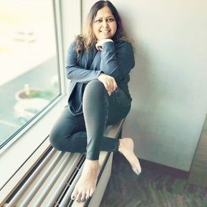 Meet your Posher, Ramona